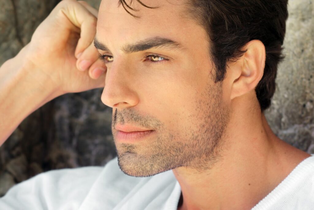 Spa mày nam giới giúp thay đổi vận mệnh, mang lại may mắn